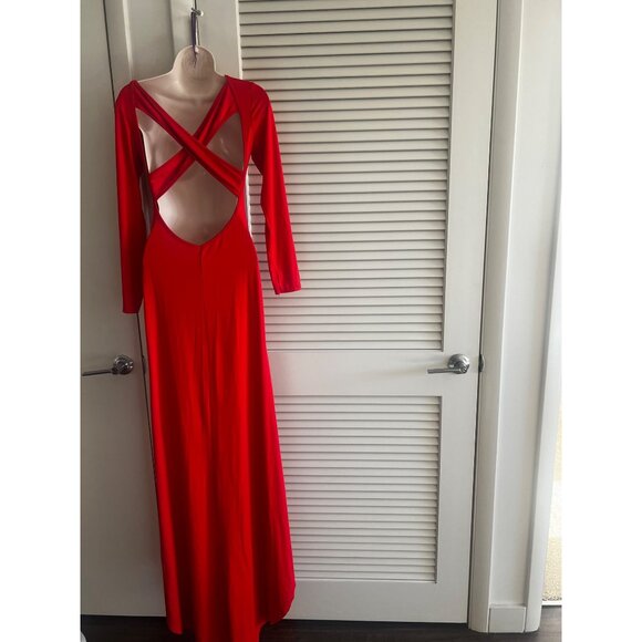 Red Long-Sleeve Backless Criss-Cross Stretchy Mermaid Gown With Elegant Floor-Le - Picture 4 of 7